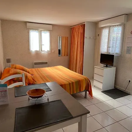 Les Flots Szálloda Saint-Palais-sur-Mer