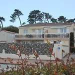 Les Flots 2*
