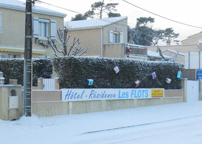 Les Flots 2* Saint-Palais-sur-Mer